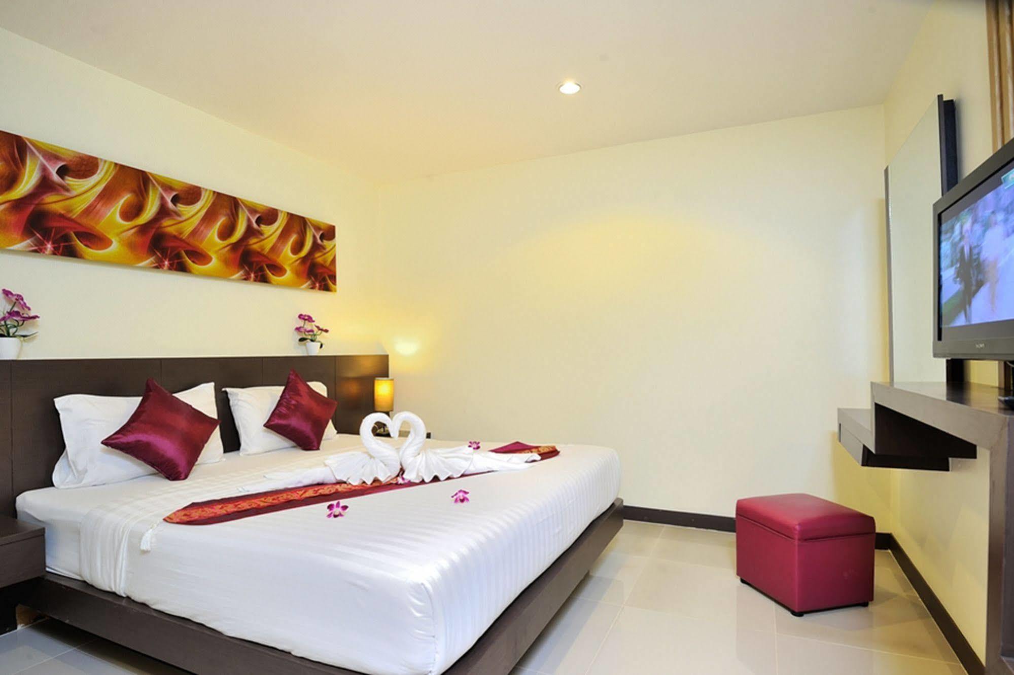 Pimrada Hotel Patong Εξωτερικό φωτογραφία