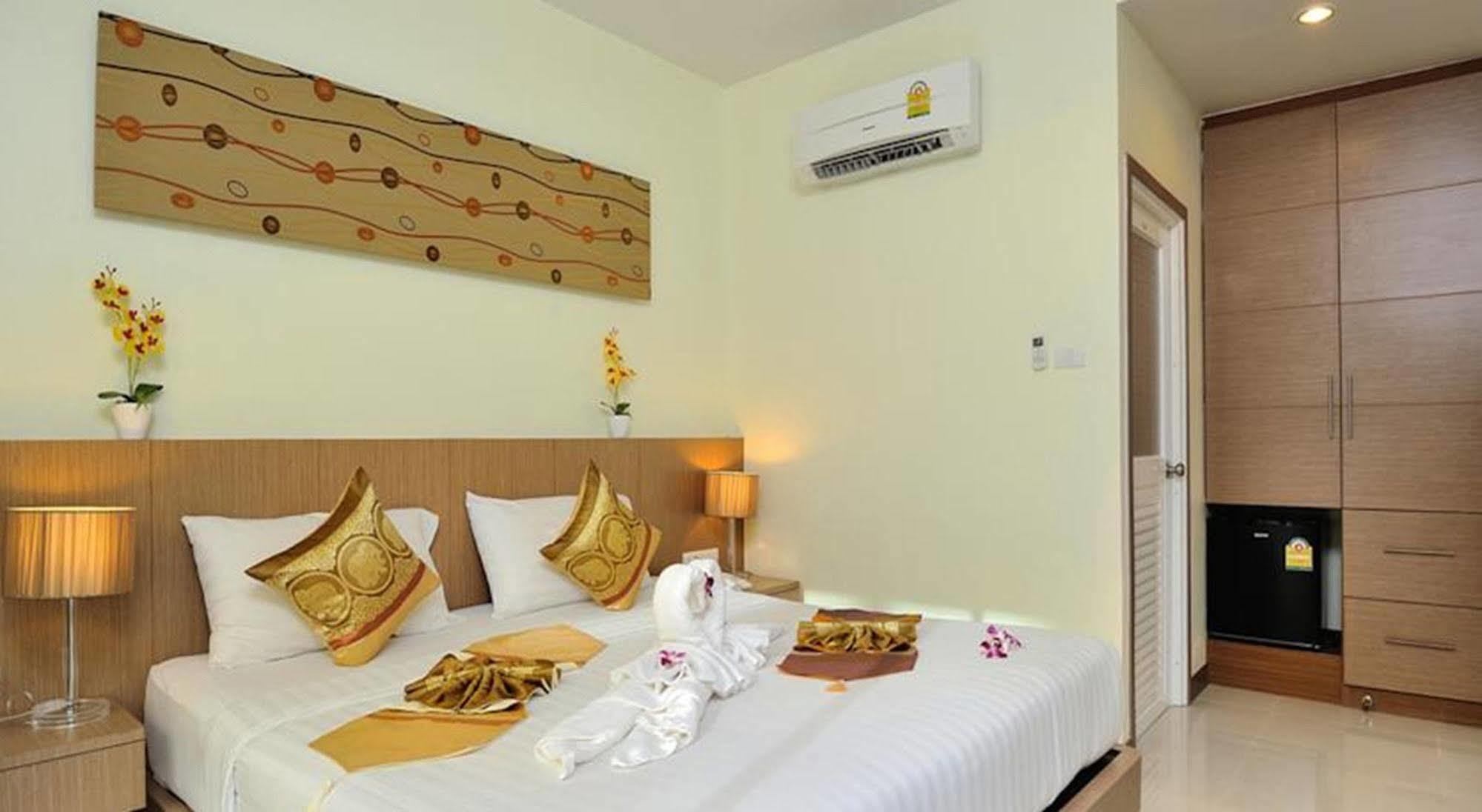 Pimrada Hotel Patong Εξωτερικό φωτογραφία